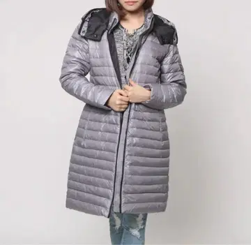 GUESS 다운 코트