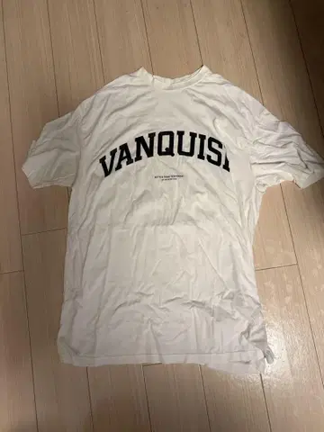 VANQUISH 화이트 T셔츠