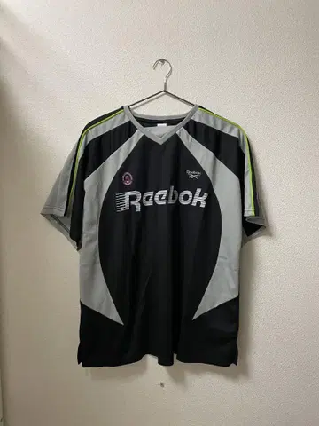 지나시스 리복 콜라보 게임 셔츠 티셔츠