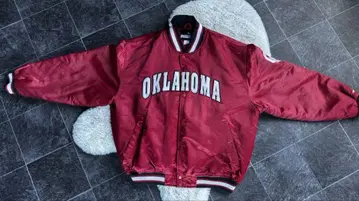 PUMA 빨간색 바시티 자켓 Oklahoma 베이스볼 점퍼