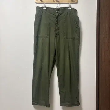 카키 군용 바지