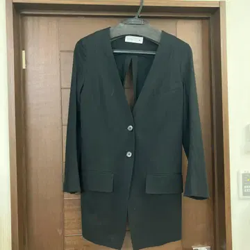 컨버스 블랙 노카라 롱 자켓