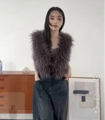 Snidel 퍼 베스트