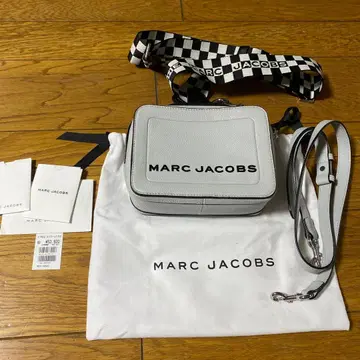 MARC JACOBS 숄더백 그레이