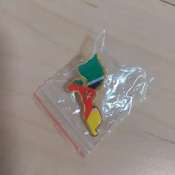 오사카 간사이 박람회 모잠비크 핀 배지