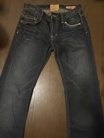 TAVERNITI 다크 블루 데님 슬림 핏