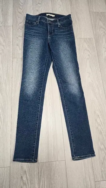 리바이스 스키니 데님