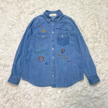데님풍 긴팔 셔츠 자수 긴팔 셔츠 W closet wears inc.