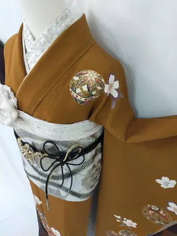 [ WA-Modern ] 순수 실크 분할 염색 후리소데 풀세트