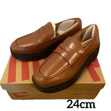 [ 가격 인하 중 ] fitflop 핏플랍 통굽 로퍼 24cm 천연 가죽