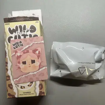 미사용 CRYBABY Wild but Cutie 폰 참 핑크
