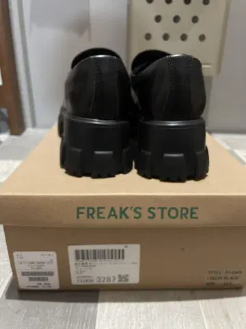 FREAK'S STORE 블랙 로퍼 23.0cm