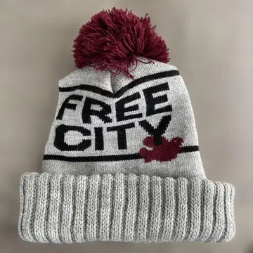 [새상품급] FREECITY(프리시티) 니트 모자 꽁지