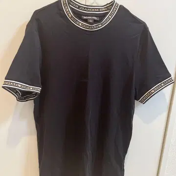 MICHAEL KORS 블랙 T셔츠 S 사이즈