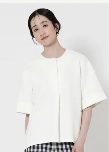 [ 새상품급 ] UNITED ARROWS LIGHT SPONGY 블라우스