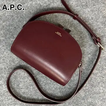 23S130 A.P.C. 아페쎄 숄더백 APC 하프문