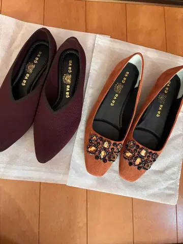 새상품급 사이즈 24cm 사바사바 cava cava 캐주얼 슈즈 2켤레