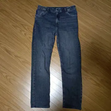 ZARA 블랙 스트레이트 데님 팬츠
