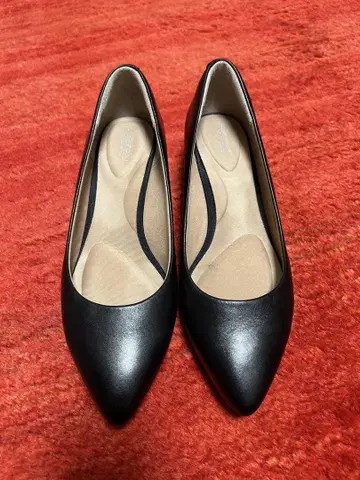 블랙 스틸레토 펌프스 락포트 ROCKPORT 25cm