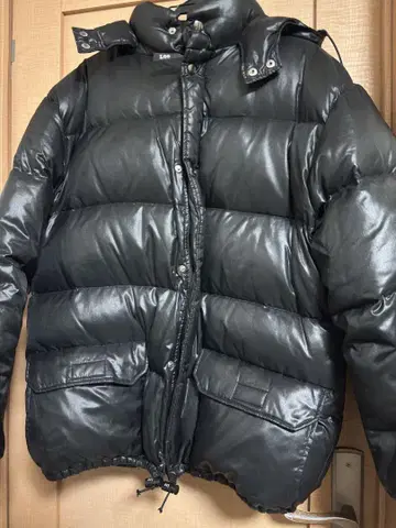 Lee 블랙 다운 자켓