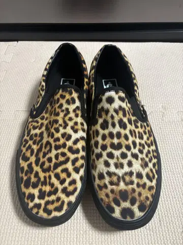 Vans 레오파드 무늬 슬립온