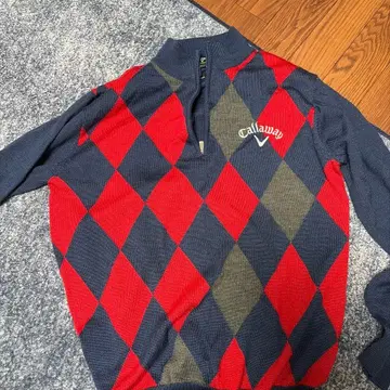 Callaway 다이아몬드 패턴 스웨터