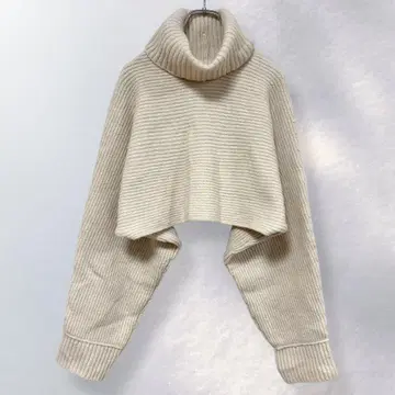 지유 GU 크롭 터틀넥 스웨터 무지 루즈핏 M [ m944