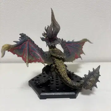 몬스터 헌터 오드마 디아블로스 (광포화 상태) 피규어