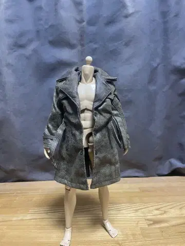 1/6 롱 코트