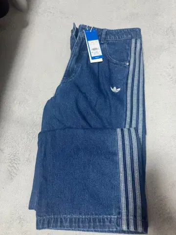 adidas 스트라이프 디자인 데님 팬츠