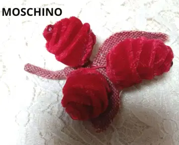 [ MOSCHINO ] 코사지