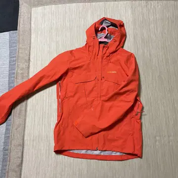 patagonia 오렌지 마운틴 파카