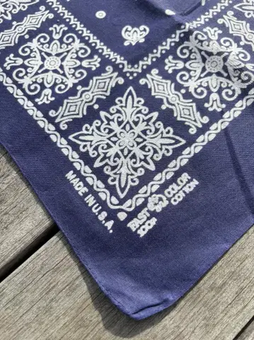 Deadstock 60s Elephant FASTCOLOR Bandana