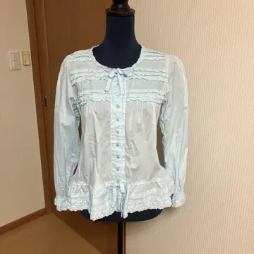 핑크하우스 스카이블루 프릴 긴팔 블라우스