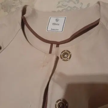 멜로즈 베이지 코트