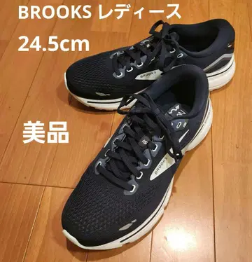 BROOKS 스니커즈 네이비 24.5cm