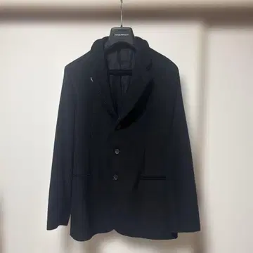 EMPORIO ARMANI 블랙 테일러드 자켓