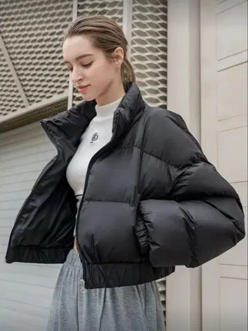 숏 기장 다운 자켓 블랙 SHEIN