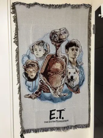 새상품 E.T. 태피스트리 러그 멀티 커버