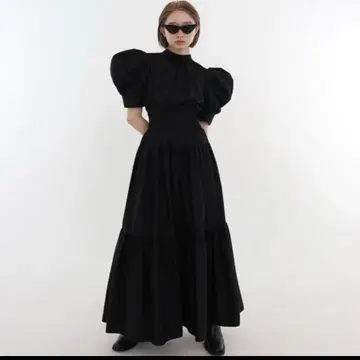 MMormal 퍼프 슬리브 드레스