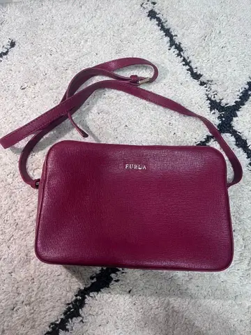 FURLA 버건디 숄더백