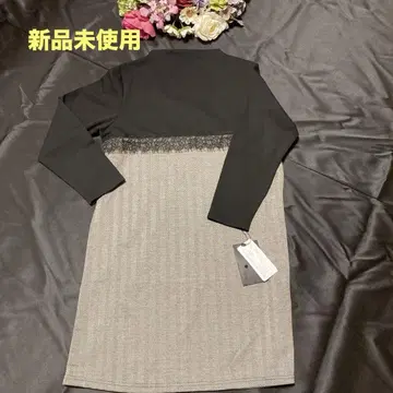 미사용 새상품 무릎 기장 원피스
