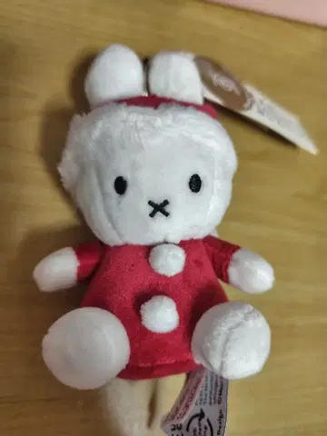 미피 산타 코스튬 키링 (네덜란드 한정판)