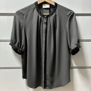 [ UNITED ARROWS ] 바이컬러 파이핑 숏 슬리브 블라우스