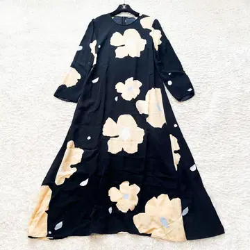 인스타 게재 마리메꼬 Hilbertti Lennokki Dress