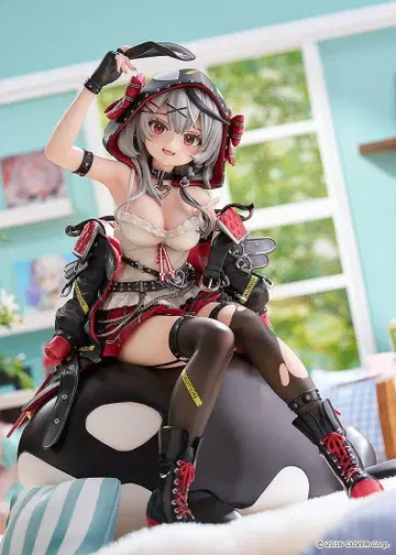 사카마타 클로에 1/6 스케일 피규어