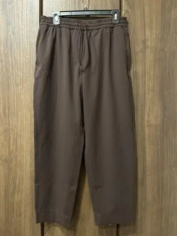 룰루레몬 정품 팬츠 사이즈 L/XL 상당 새상품급!