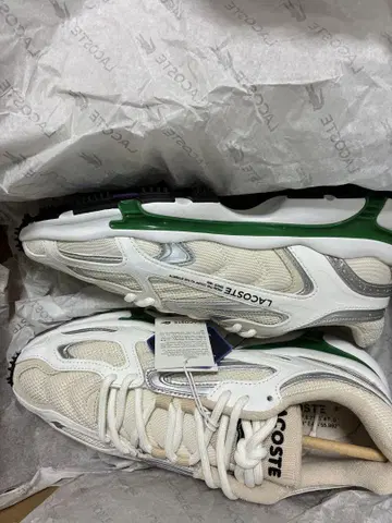 LACOSTE 화이트 그린 스니커즈