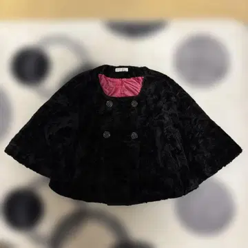 STUDIO ARIMOTO 블랙 케이프 코트