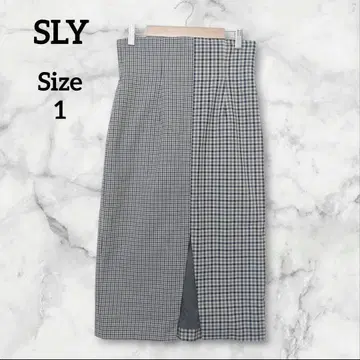 슬라이 타이트 스커트 체크 무늬 앞 슬릿 포함